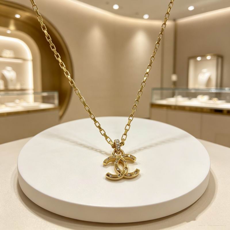 Chanel Necklace 08yxs69